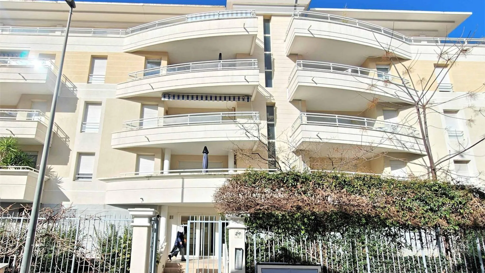 B014 Spacieux 2 Chambres Piscine Parking 4Min Plage Cannes