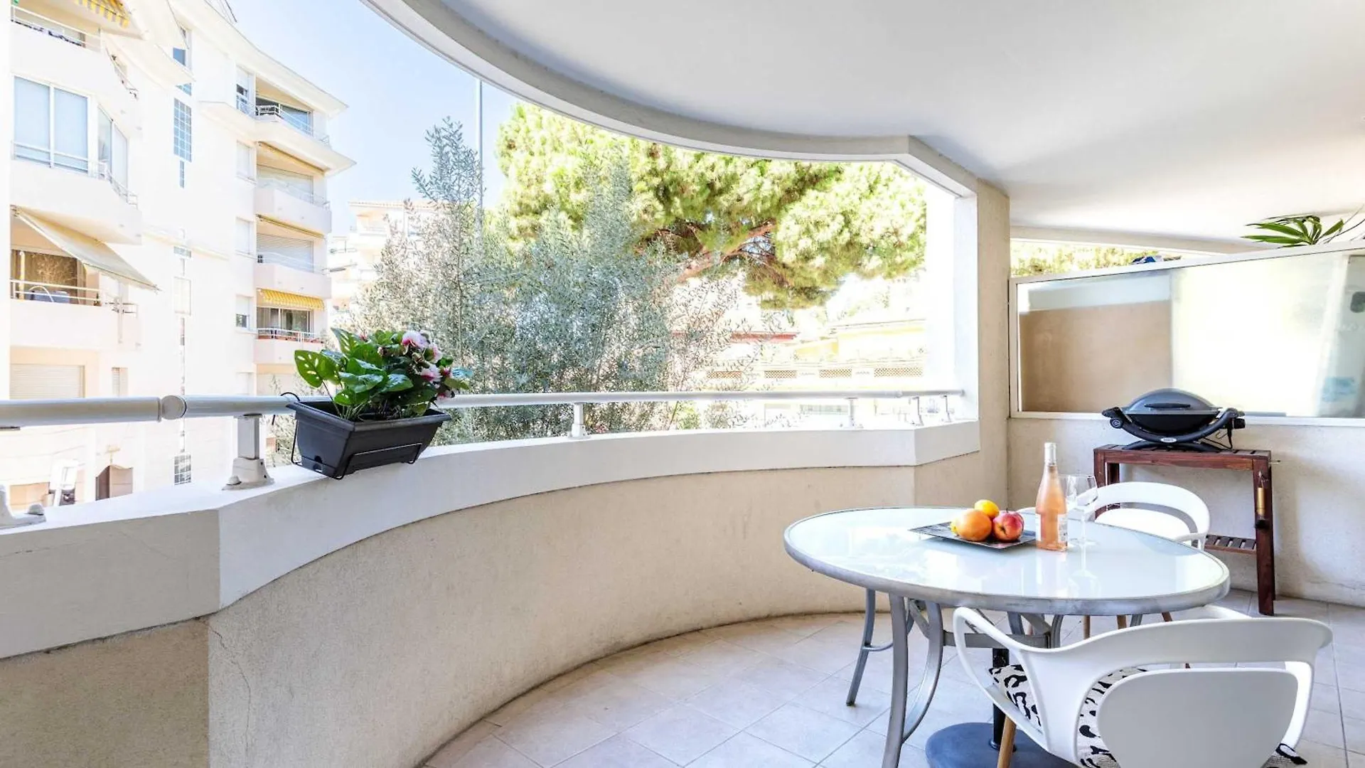 B014 Spacieux 2 Chambres Piscine Parking 4Min Plage Cannes
